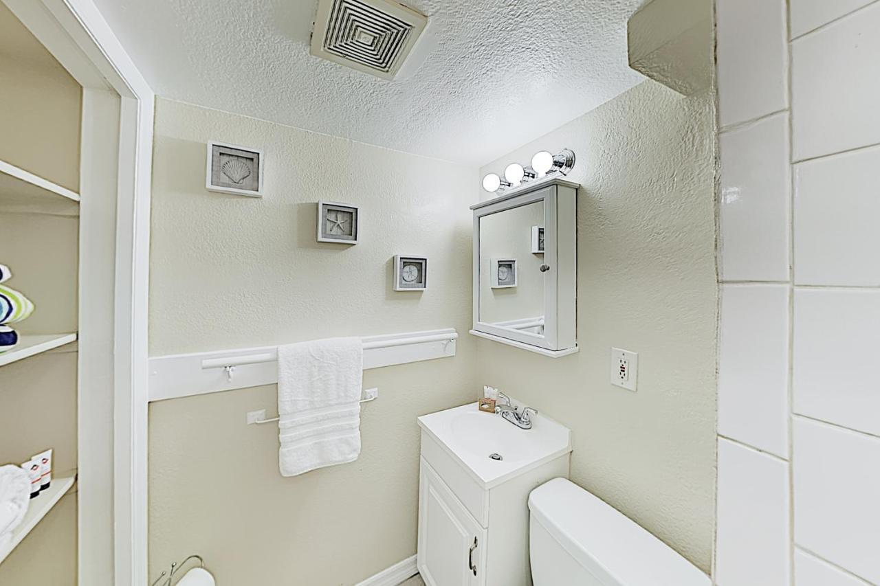 The Palm Condos St. Pete Beach Exterior photo